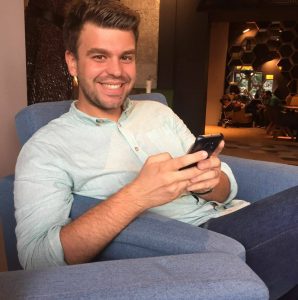 Cosmin Sandu - gandire critica